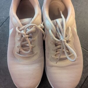 Nike Women's Light Pink Sneakers